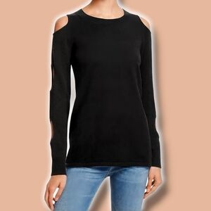 Aqua Cashmere Black Slit Sleeve V Neck Sweater M